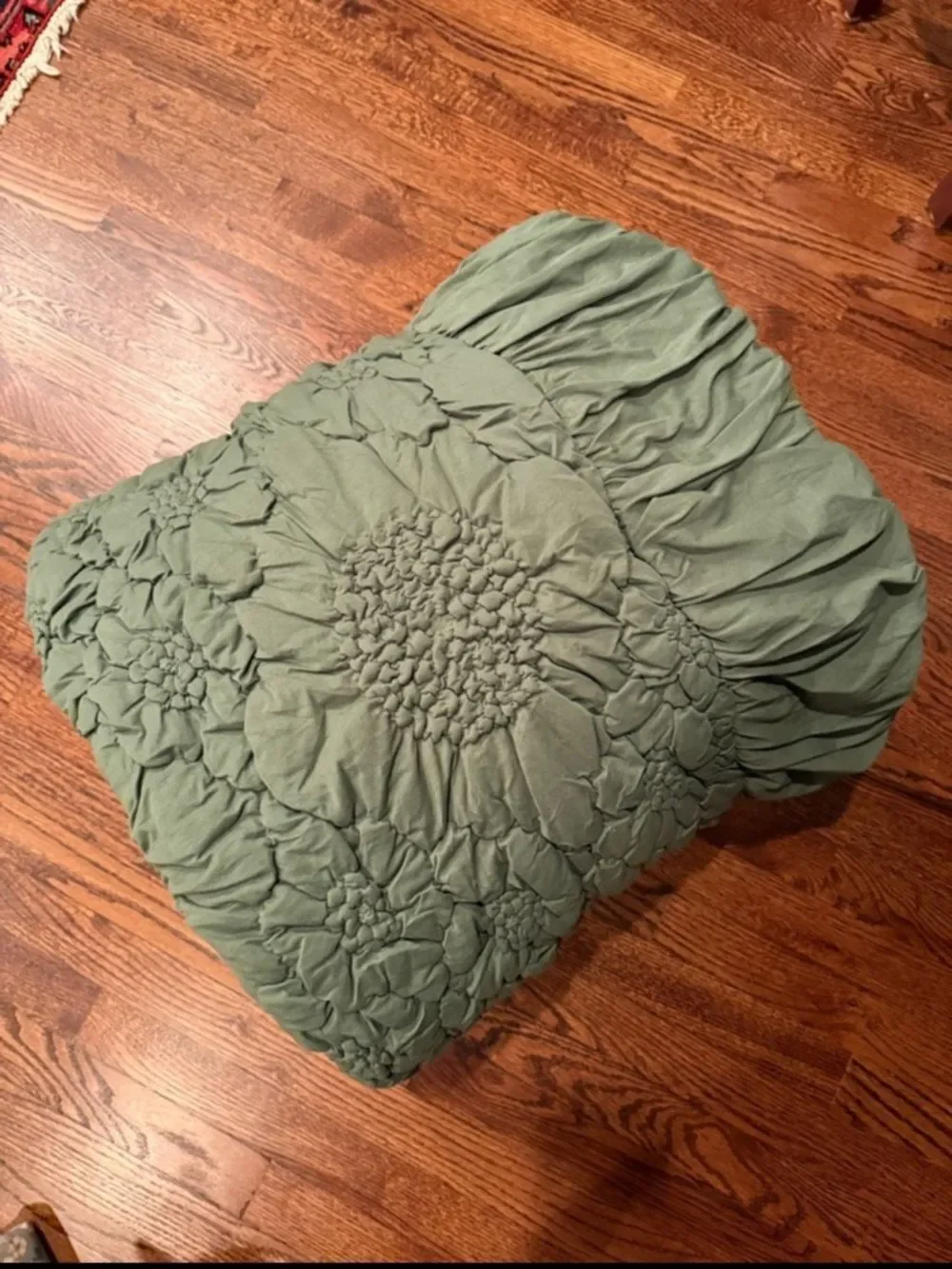 New Anthropologie Dahlia 100% Cotton Jersey Floral Quilt Size Queen